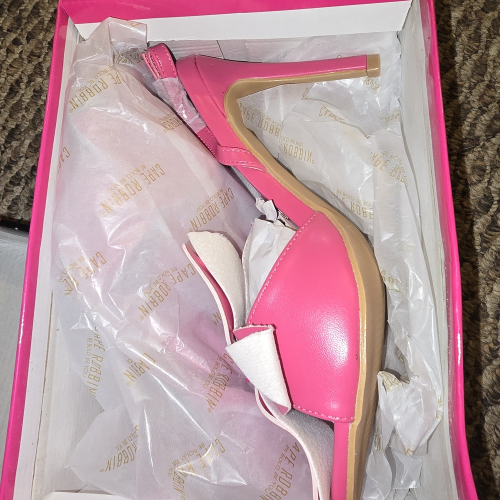 Pink High Heel Flower Shoes New In Box